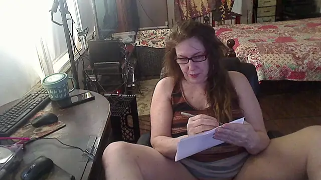 Snapshot of Ireallysquirt chatting on 10-01-25, 11:00 Ireallysquirt online show from 10-01-25, 11:00