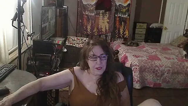 Snapshot of Ireallysquirt chatting on 10-10-25, 12:09 Ireallysquirt online show from 10-10-25, 12:09