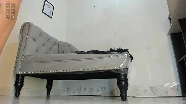 victoria Christie online show from 07-26-26, 10:55