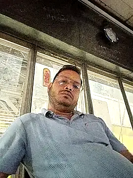 DeepakXxxR86 online show from 03-04-26, 08:15