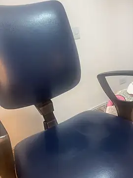 lulu kis online show from 04-16-26, 09:39