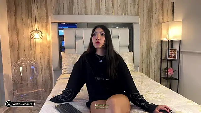 MarianaBranzz online show from 07-18-26, 02:49