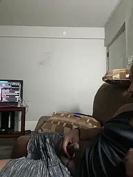 Snapshot of bigdick5157 chatting on 02-28-26, 10:22 bigdick5157 online show from 02-28-26, 10:22