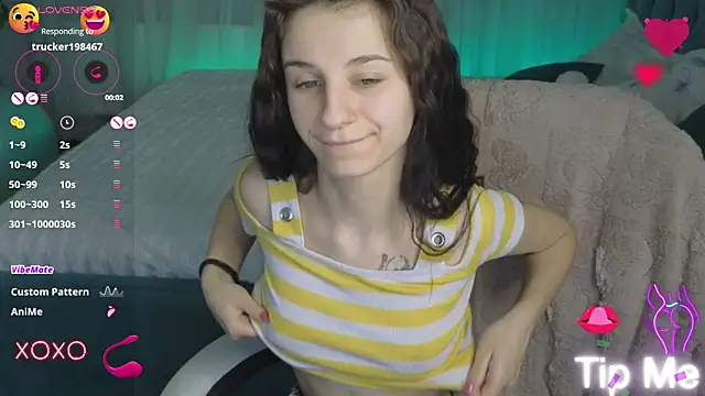 Snapshot of _Nika_Kik chatting on 02-17-25, 06:04 Nika Kik online show from 02-17-25, 06:04