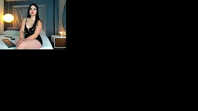 Snapshot of nahomi_sweett chatting on 01-28-25, 11:06 nahomi sweett online show from 01-28-25, 11:06