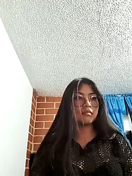 Caroll Luna online show from 03-15-25, 04:46