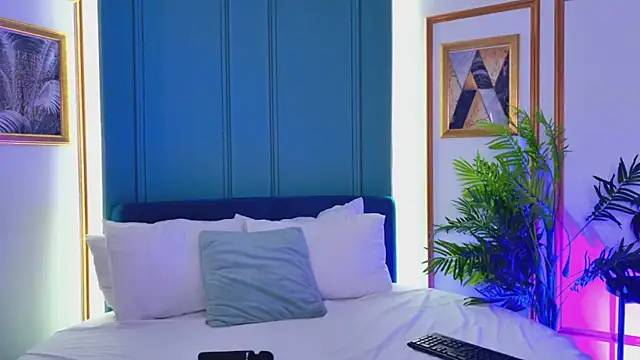 LunaWills  online show from 11-14-25, 05:17