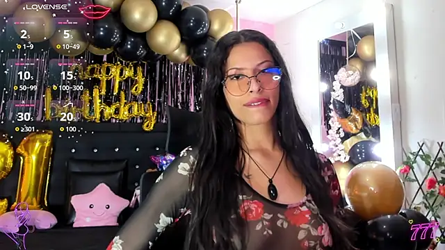 Snapshot of SamaraCortez chatting on 04-24-26, 07:49 SamaraCortez online show from 04-24-26, 07:49