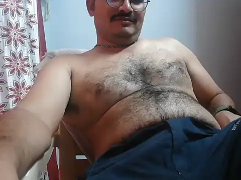 naughtymike0007 online show from 03-26-26, 02:22