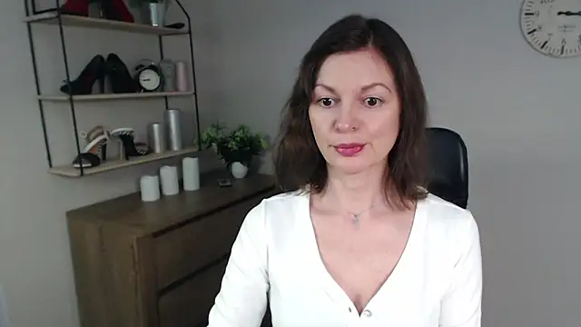 VivianWILD online show from 02-13-25, 07:03