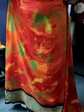 Snapshot of Januhot18 chatting on 01-06-25, 08:57 Januhot18 online show from 01-06-25, 08:57