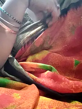 Snapshot of Januhot18 chatting on 01-07-25, 04:05 Januhot18 online show from 01-07-25, 04:05