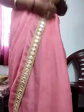 Snapshot of Januhot18 chatting on 01-09-25, 06:06 Januhot18 online show from 01-09-25, 06:06