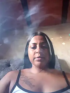 Snapshot of Giselabrunette25 chatting on 05-03-26, 10:05 Giselabrunette25 online show from 05-03-26, 10:05