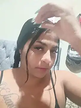 Giselabrunette25 online show from 07-29-26, 01:59