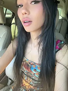 Snapshot of yummyrina chatting on 05-15-26, 07:32 yummyrina online show from 05-15-26, 07:32