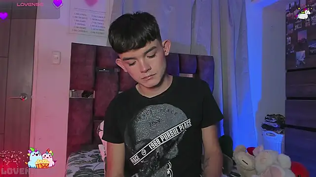 Angelo 018 online show from 01-26-25, 08:23