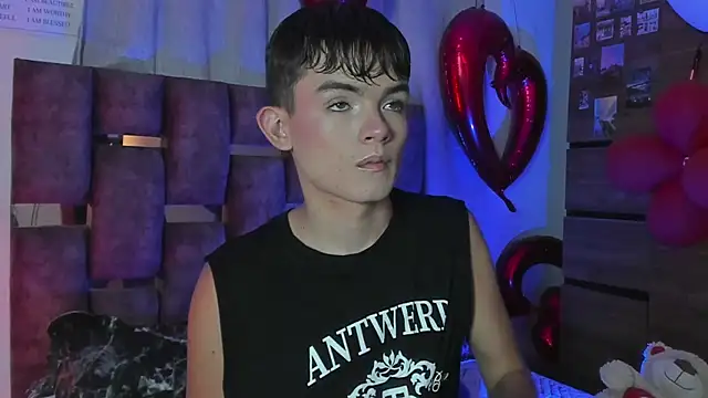 Angelo 018 online show from 02-20-25, 06:28