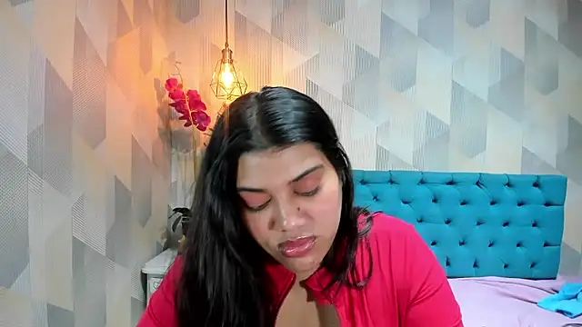 LindaBreeS online show from 06-03-26, 02:33