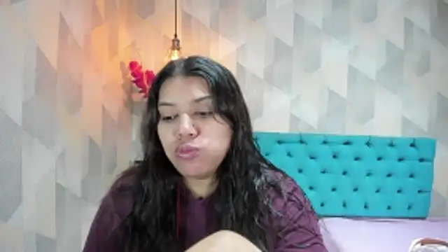 LindaBreeS online show from 06-04-26, 01:39