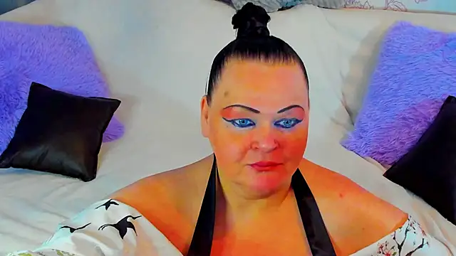 Snapshot of MilanaBiegert chatting on 01-15-25, 06:22 MilanaBiegert online show from 01-15-25, 06:22