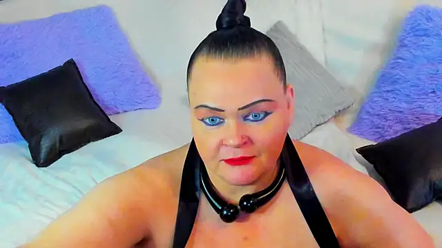 Snapshot of MilanaBiegert chatting on 02-16-25, 03:59 MilanaBiegert online show from 02-16-25, 03:59