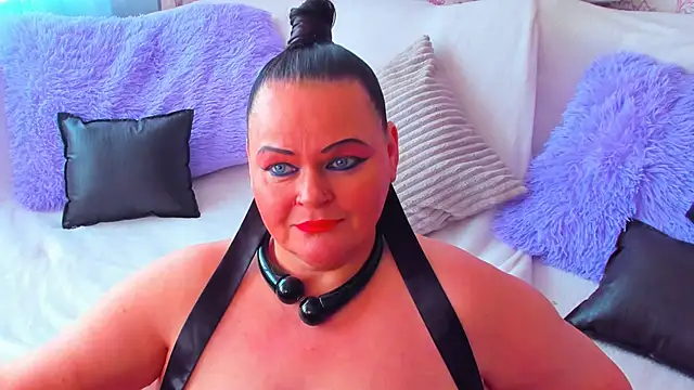 Snapshot of MilanaBiegert chatting on 03-07-25, 10:45 MilanaBiegert online show from 03-07-25, 10:45