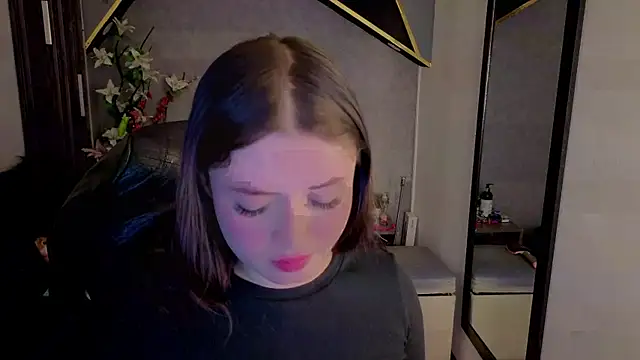 almma shy online show from 10-23-25, 01:10