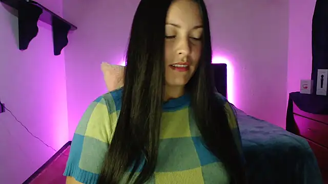 Allisonnlopez online show from 01-07-25, 09:46