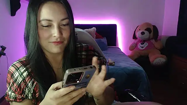 Allisonnlopez online show from 01-15-25, 08:26