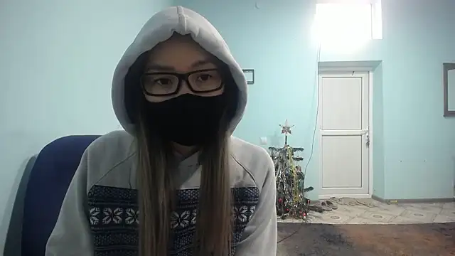 elllaaxx online show from 12-18-24, 10:19