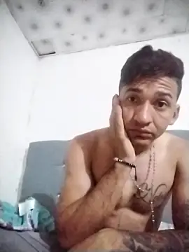 Yesiell online show from 11-04-25, 03:22