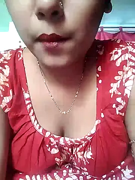 Snapshot of sexyindi_couple chatting on 12-29-24, 07:17 sexyindi couple online show from 12-29-24, 07:17