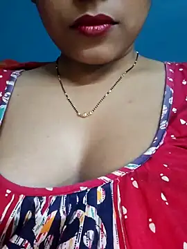 Snapshot of sexyindi_couple chatting on 02-15-25, 03:28 sexyindi couple online show from 02-15-25, 03:28