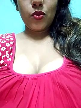 Snapshot of sexyindi_couple chatting on 09-29-25, 06:29 sexyindi couple online show from 09-29-25, 06:29