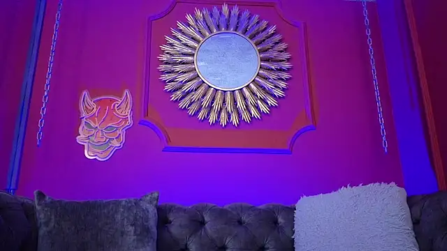 Julieta Russell online show from 04-02-26, 12:14