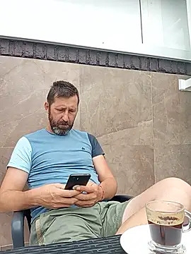 Snapshot of BZHsex chatting on 07-26-26, 08:32 BZHsex online show from 07-26-26, 08:32
