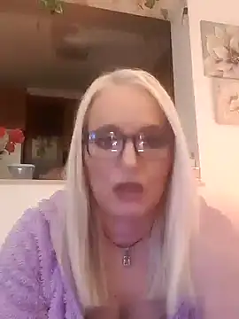 kikkastar online show from 01-17-25, 08:22