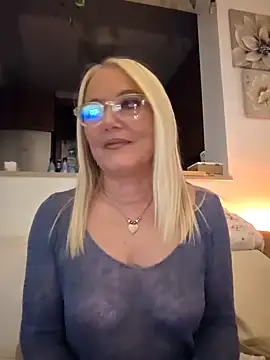 kikkastar online show from 02-20-25, 08:25