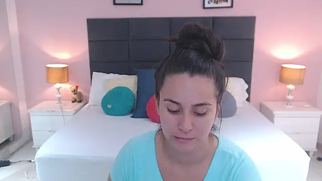 Snapshot of MadisonJenner chatting on 01-22-25, 02:46 MadisonJenner online show from 01-22-25, 02:46