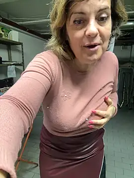 Sunbelxx online show from 11-17-25, 11:49