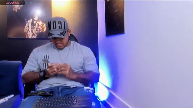 Big furry bear13 online show from 11-07-25, 07:30