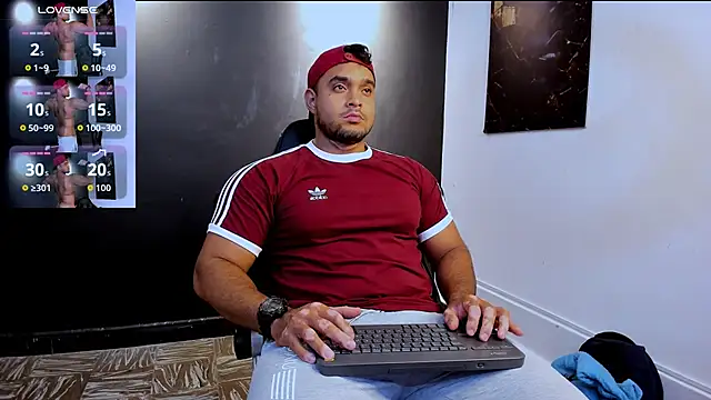 Big furry bear13 online show from 03-31-26, 06:47