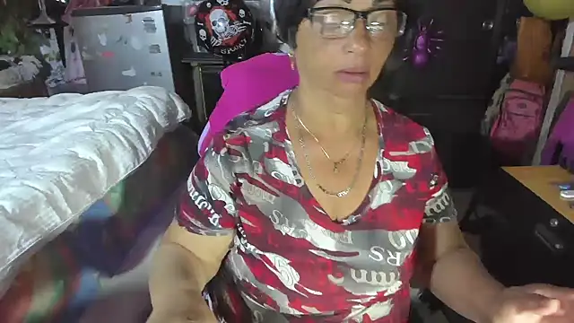 Mrs mommy  online show from 11-05-25, 11:05