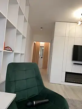 HotXMom online show from 11-28-25, 07:11