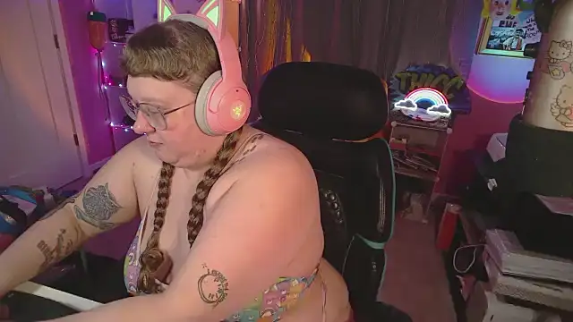 FatVeronica online show from 02-02-26, 02:05