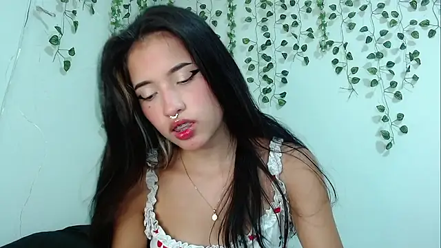 Snapshot of laurita_rico chatting on 09-10-25, 05:07 laurita rico online show from 09-10-25, 05:07