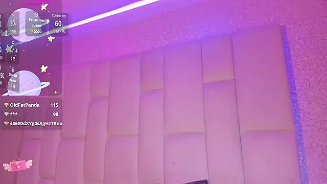 Snapshot of Summer_walkerr chatting on 02-15-25, 03:39 Summer walkerr online show from 02-15-25, 03:39