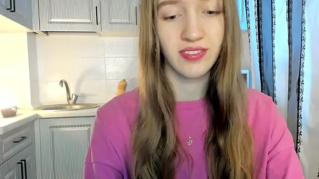 Snapshot of leslie_my_lovee chatting on 12-20-25, 09:16 leslie my lovee online show from 12-20-25, 09:16
