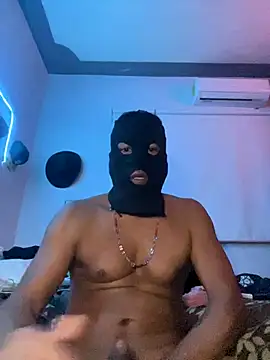 Snapshot of Capxxx chatting on 12-14-25, 03:23 Capxxx online show from 12-14-25, 03:23